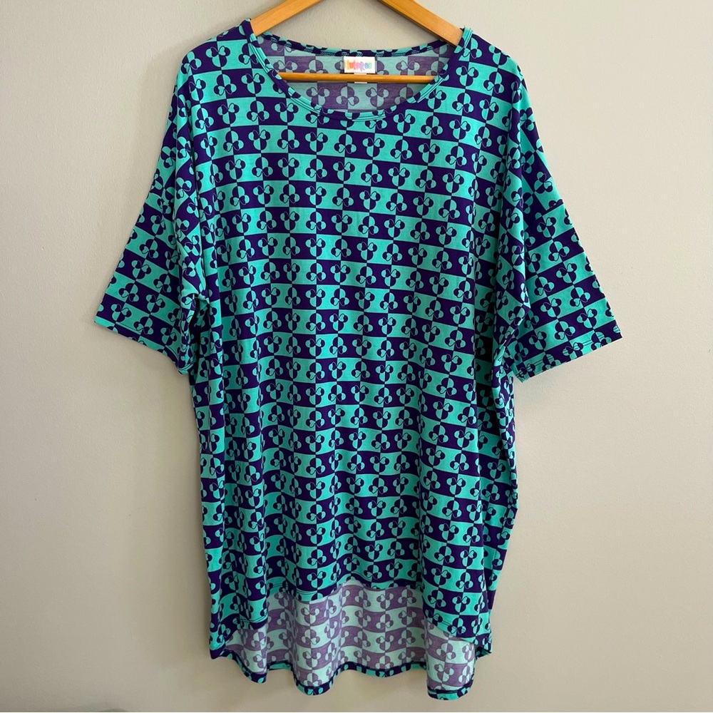 LuLaRoe Disney Irma Oversized Tunic Top Size 2XL Hidden Minnie Mouse